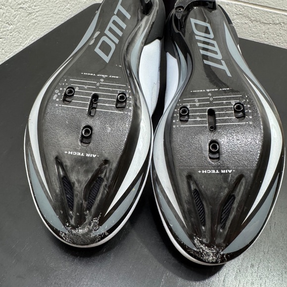 DMT KR30 Road Shoes - white/black main image 9